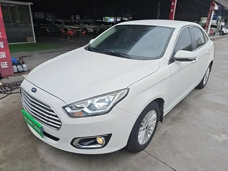 Ford Escort 1.5 L Auto Comfort