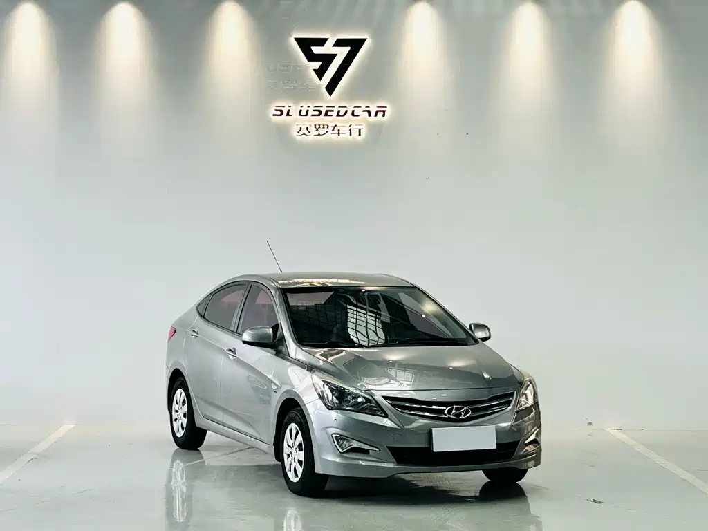 Accent 1.4 L Auto Fashion GS