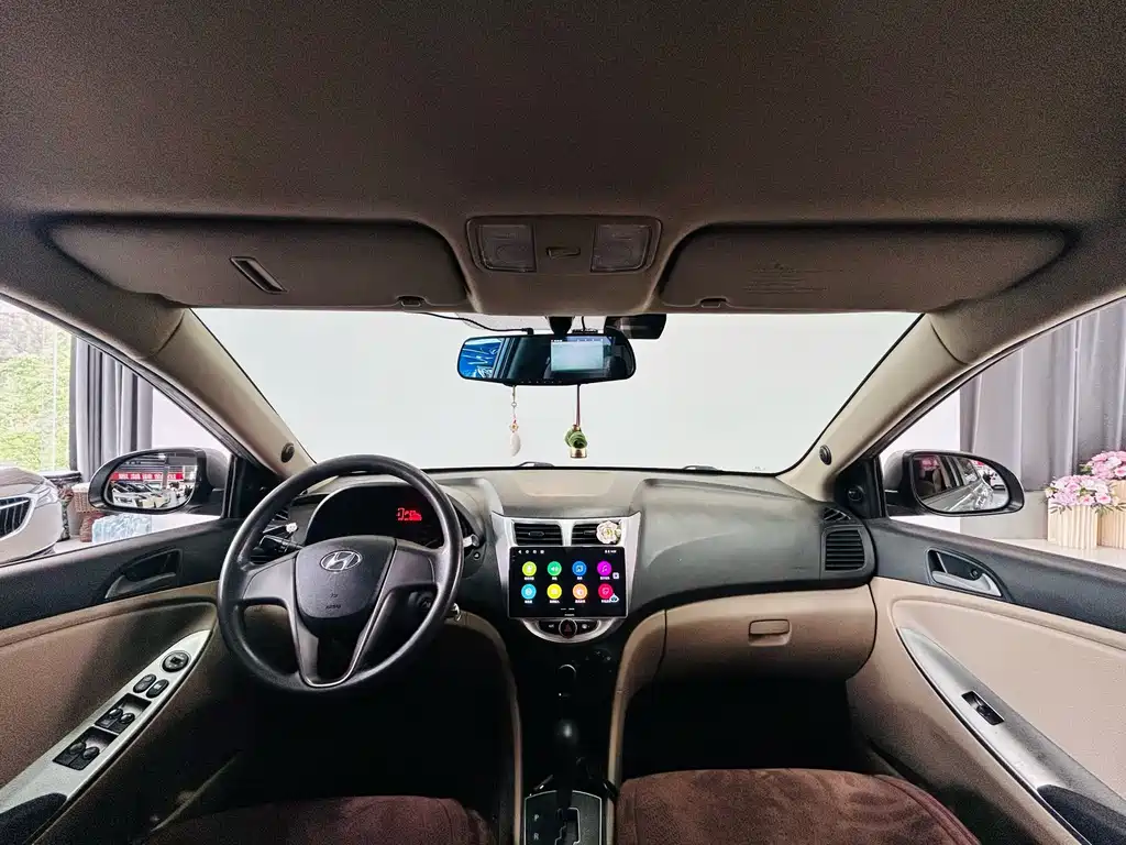 Accent 1.4 L Auto Fashion GS