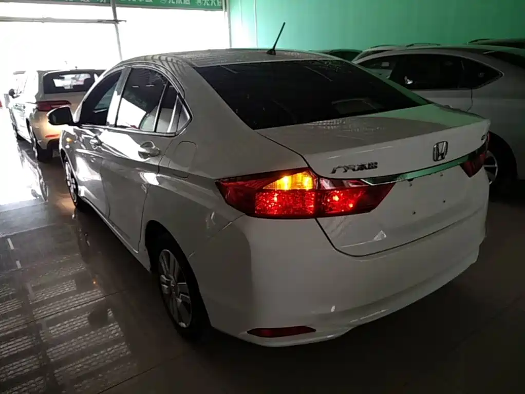 City 1.5 L CVT Comfort
