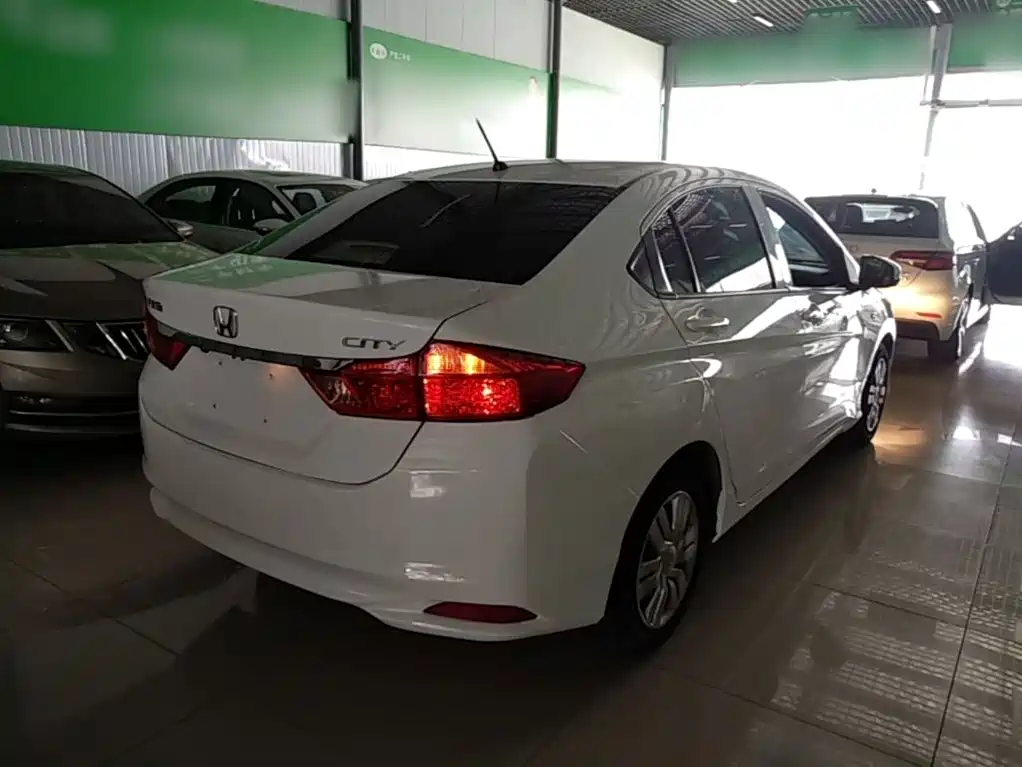 City 1.5 L CVT Comfort