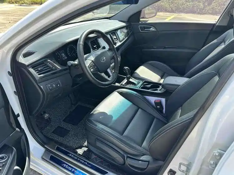 Mistra 1.6 T Auto Intelligent GLS CN-V
