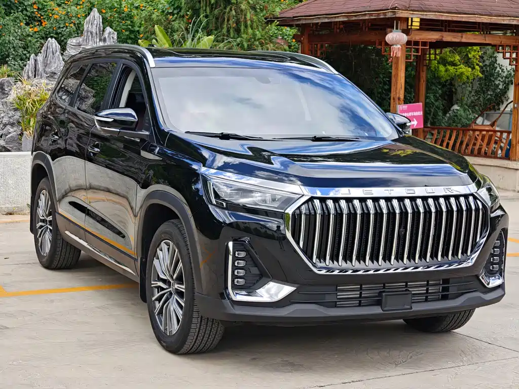 Jetour X90 PLUS Transcend 1.6 TD DCT Grand Family Joy 7-seat