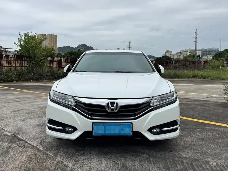 Honda Spirior 2.0 L Comfort