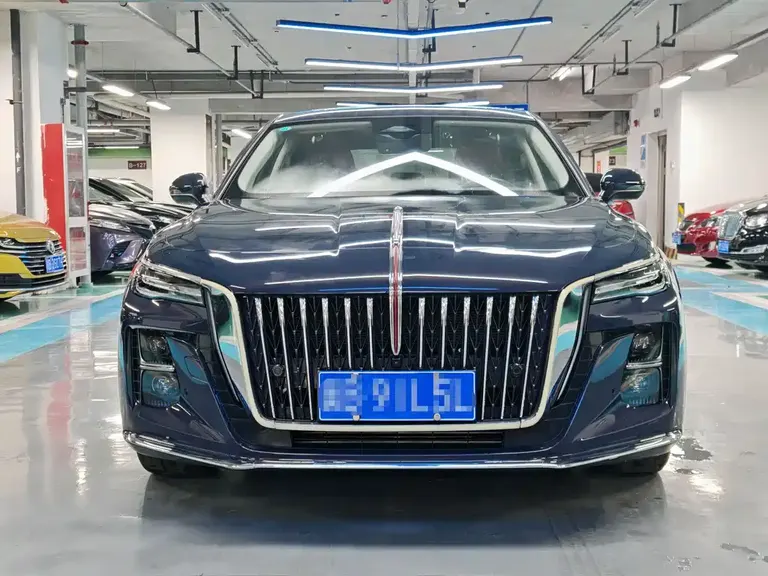 Hongqi H5 2.0 T Auto Connected Flagship Enjoyment