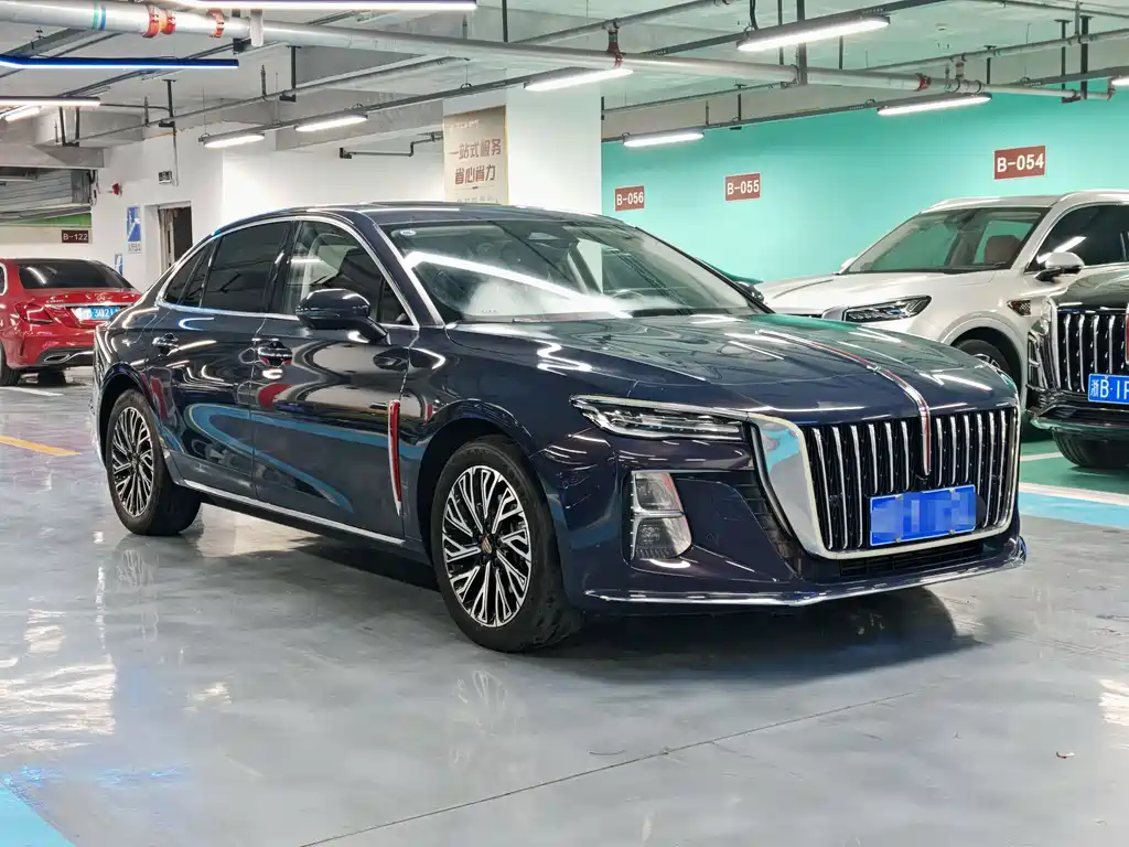 Hongqi H5 2.0 T Auto Connected Flagship Enjoyment