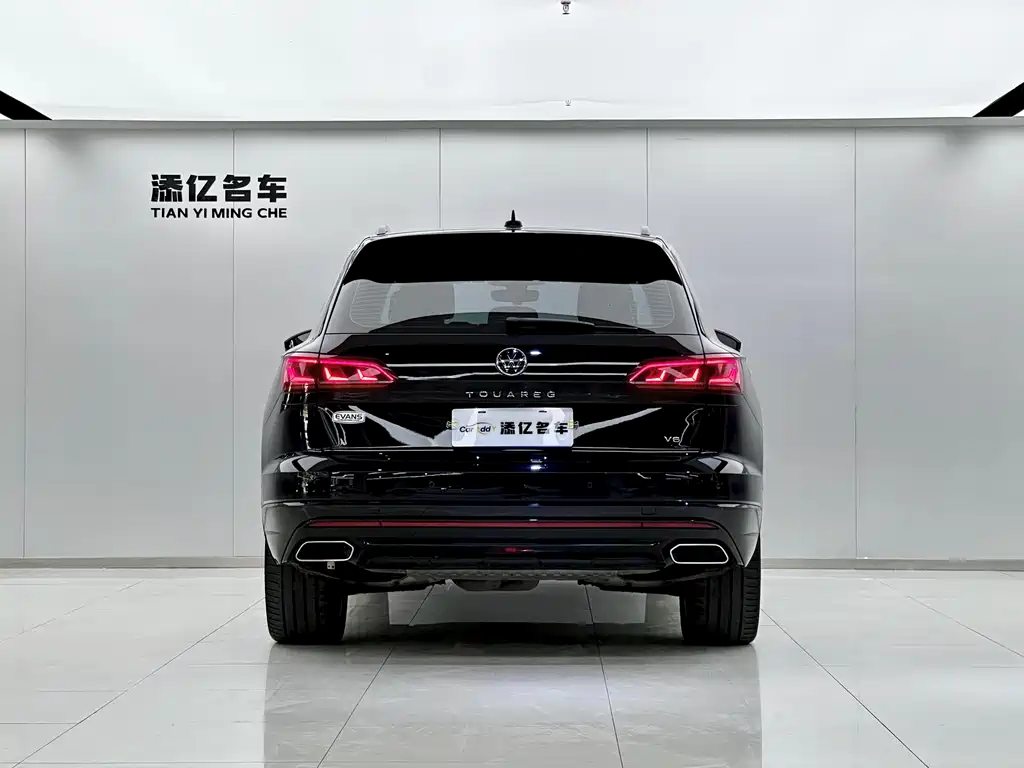 Touareg 3.0 TSI Sharp Enjoyment Black Shine Sport Package