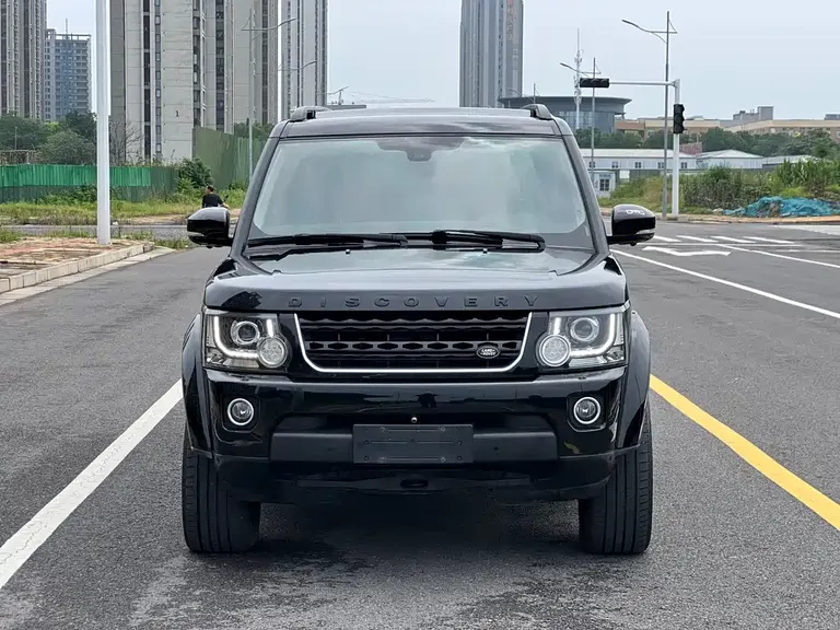 Land Rover Discovery 3.0 SC V6 SE