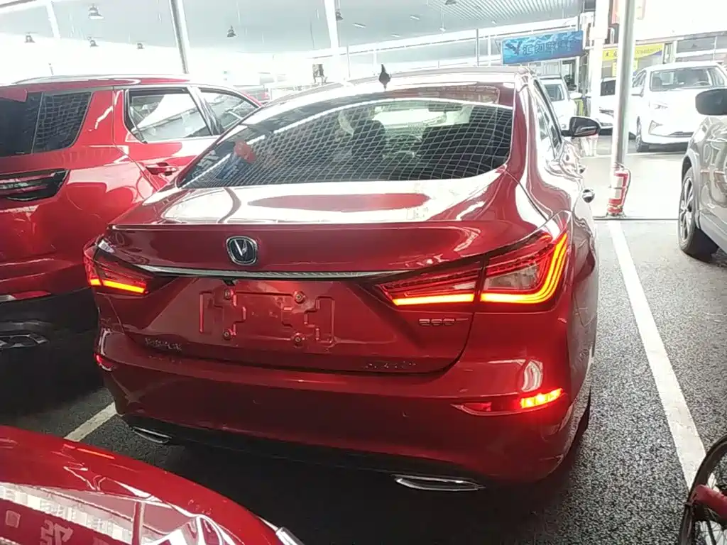 Eado Blue Whale 280 T GDI DCT Top Speed