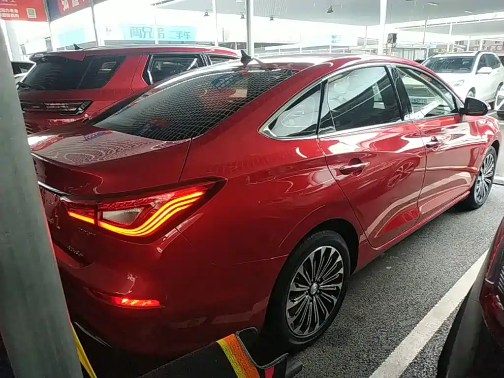 Eado Blue Whale 280 T GDI DCT Top Speed