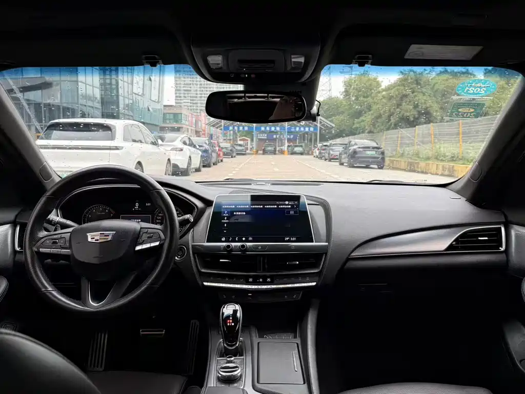 Cadillac CT5 Facelift 28 T Leading Sport