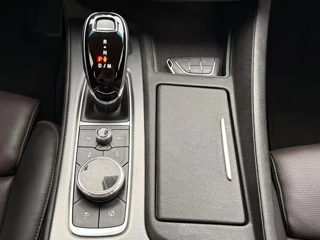 Cadillac CT5 Facelift 28 T Leading Sport