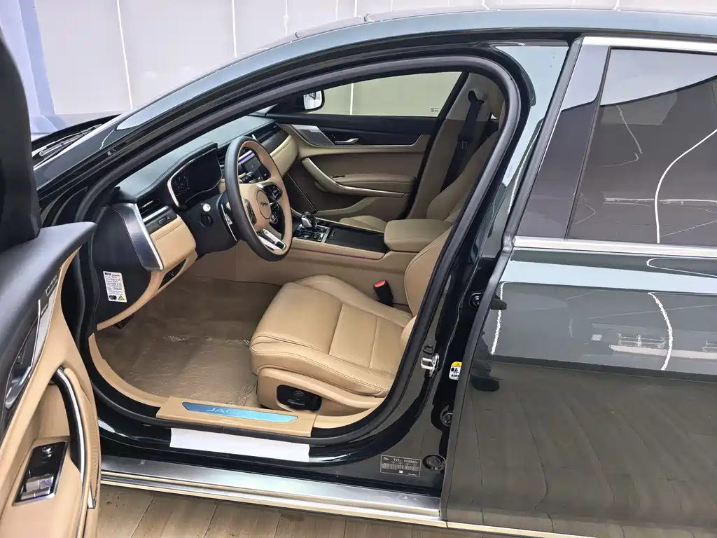 Jaguar XFL 2.0 T P250 2 WD Premium Luxury
