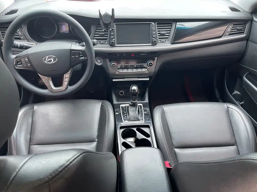 Mistra 1.8 L Auto Intelligent GLS CN-V