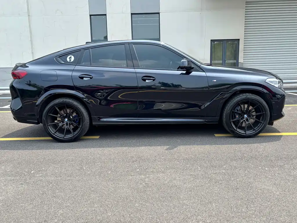 BMW X6 Facelift xDrive30 i M Sport Package