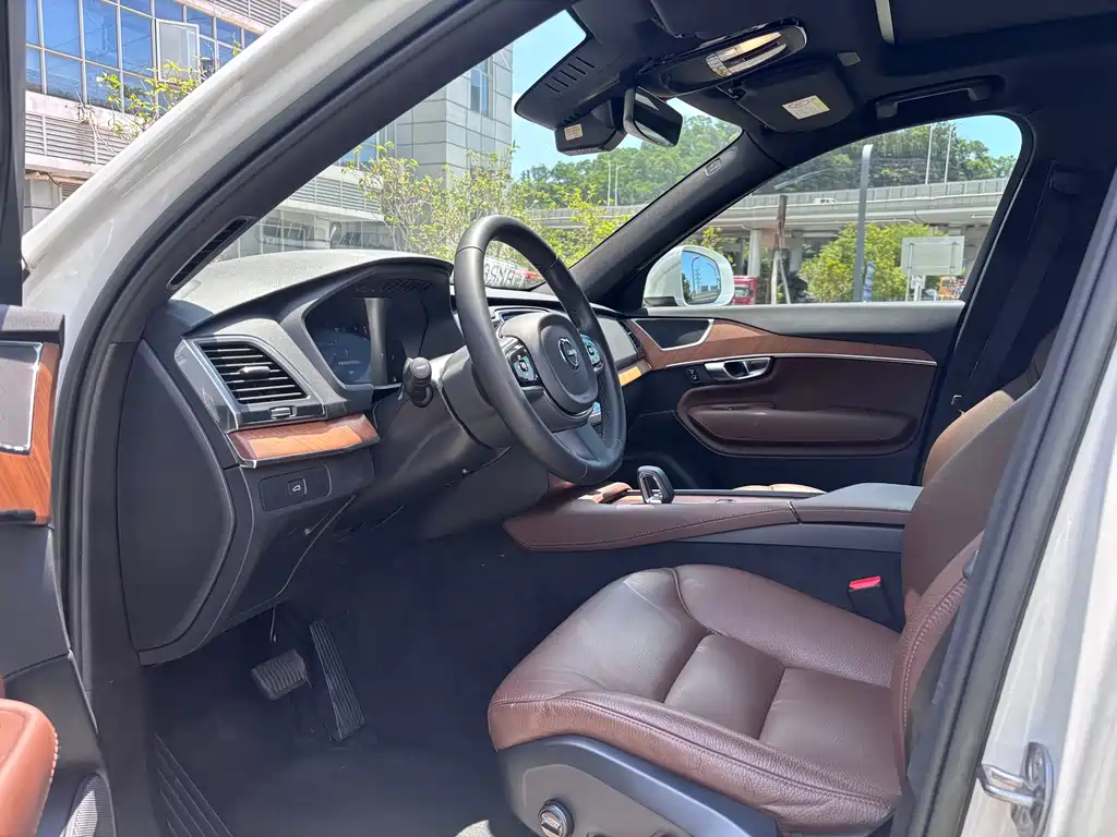 Volvo XC90 B5 Smart Travel Luxury 5-seat