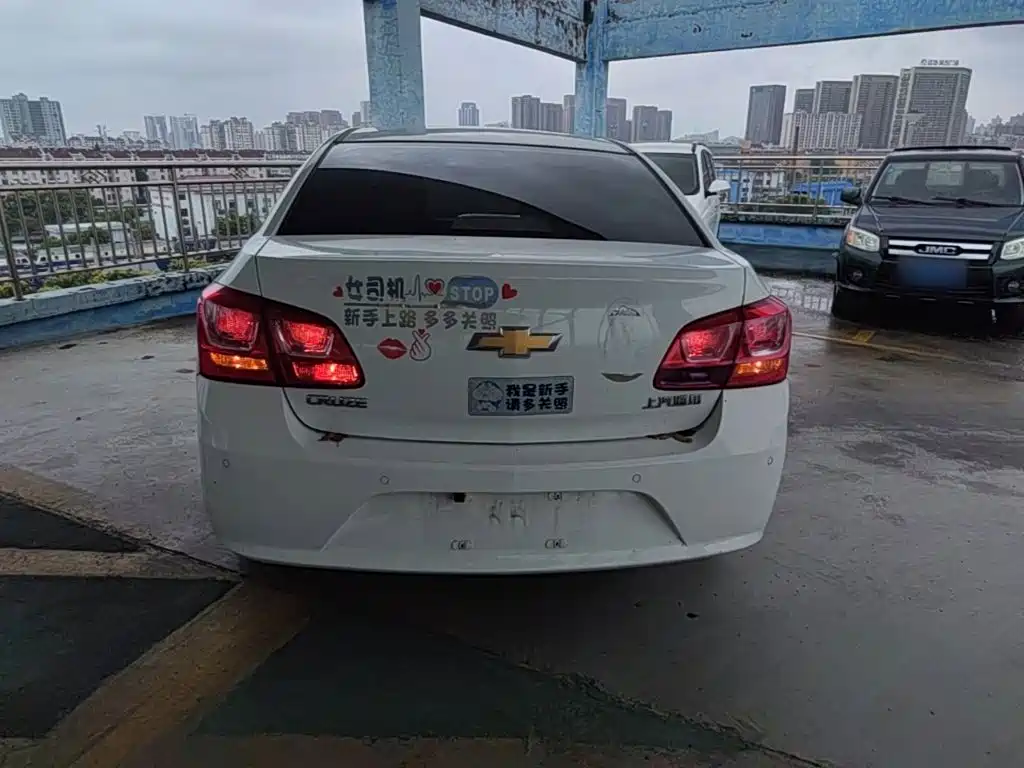 Cruze 1.5 L Classic SE AT