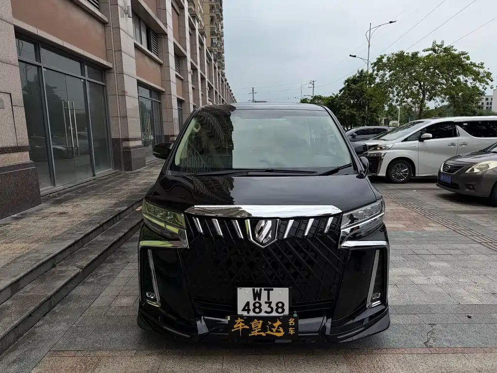 Alphard 3.5 L Luxury