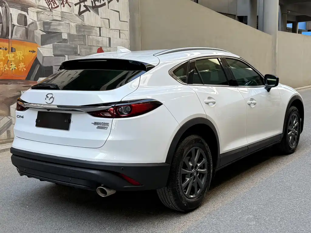 Mazda CX-4 2.0 L Auto 2 WD Blue Sky Taste
