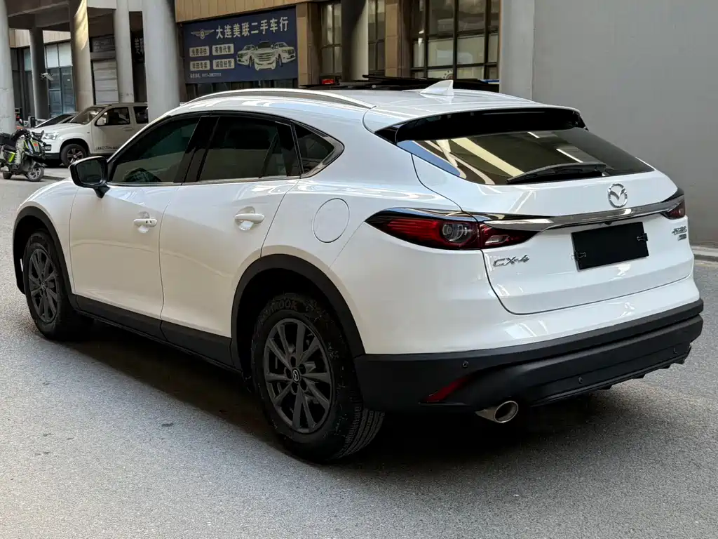 Mazda CX-4 2.0 L Auto 2 WD Blue Sky Taste