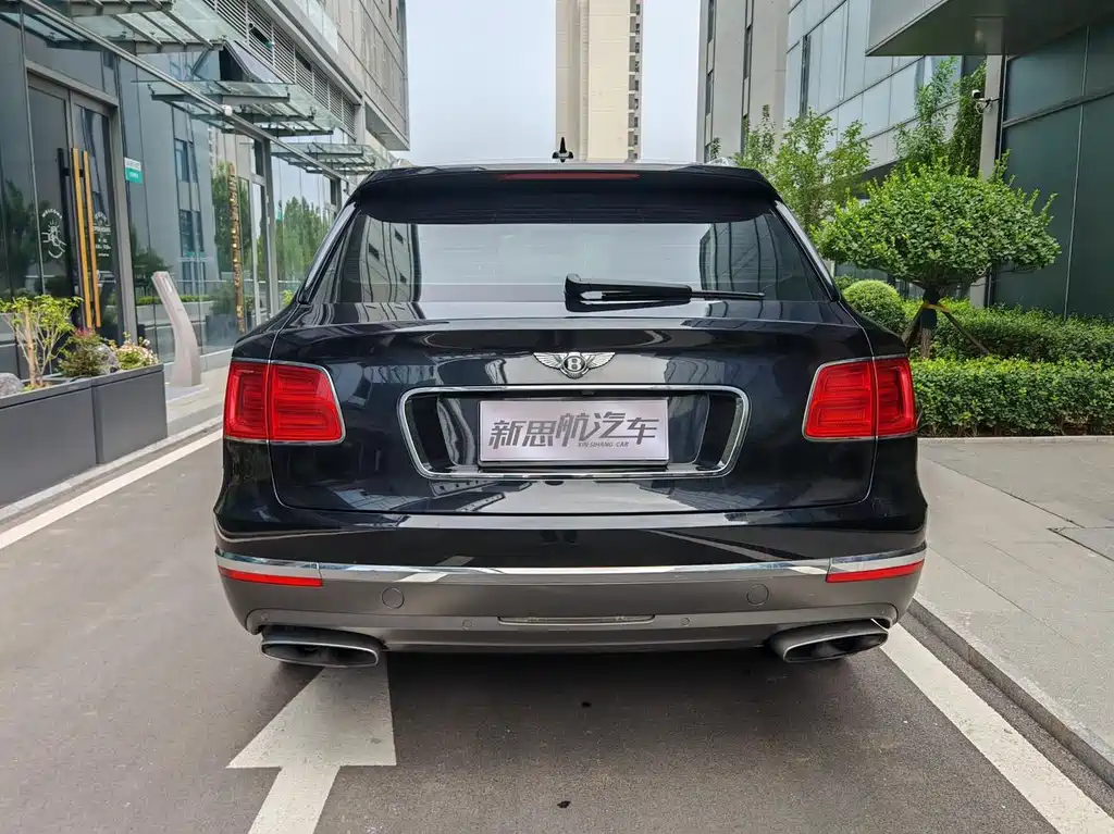 Bentayga 6.0 T Standard