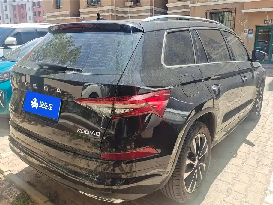 Kodiaq 柯迪亚克 2024款 TSI330 7座两驱奢享版