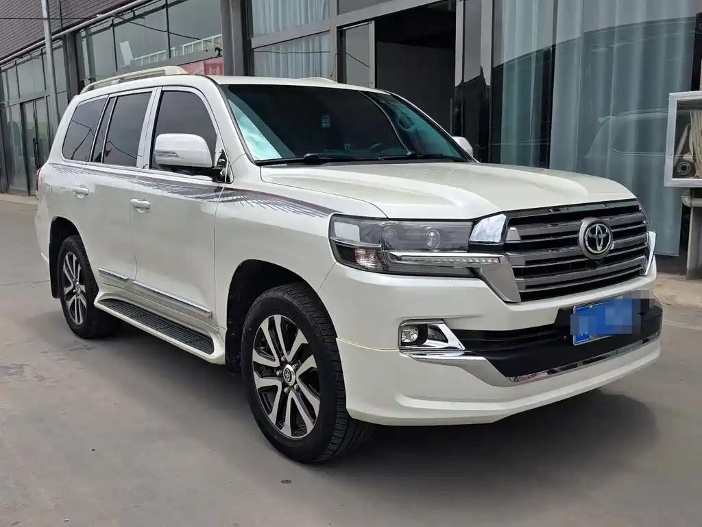 Land Cruiser (Import) 4.0 L GX-R Middle East