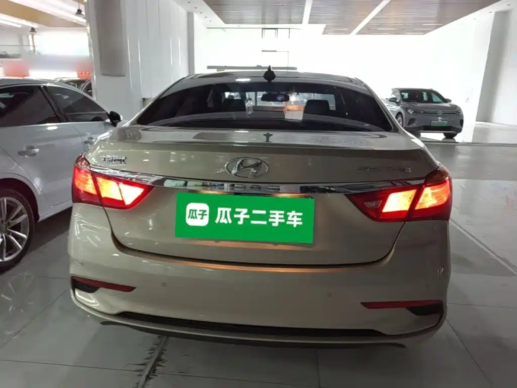 Mistra 1.8 L Auto Intelligent GLS CN-V