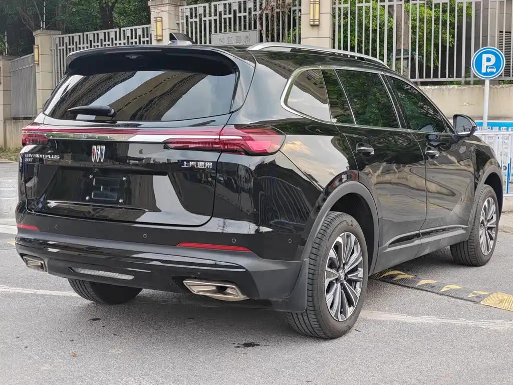 Envision Plus Envision Plus 28 T 2 WD Platinum