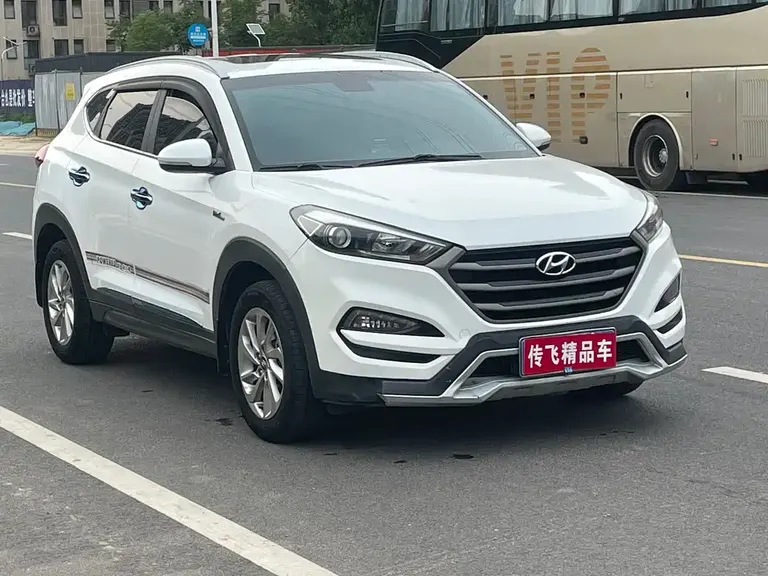 Hyundai Tucson 1.6 T DCT 2 WD Intelligent