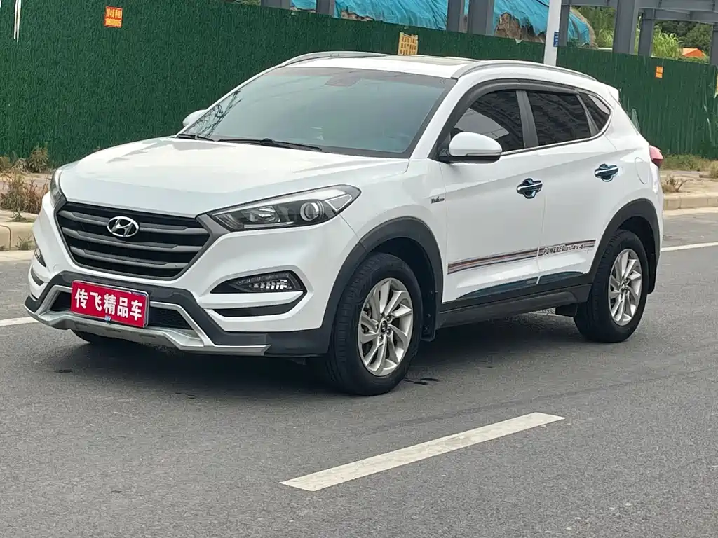Tucson 1.6 T DCT 2 WD Intelligent