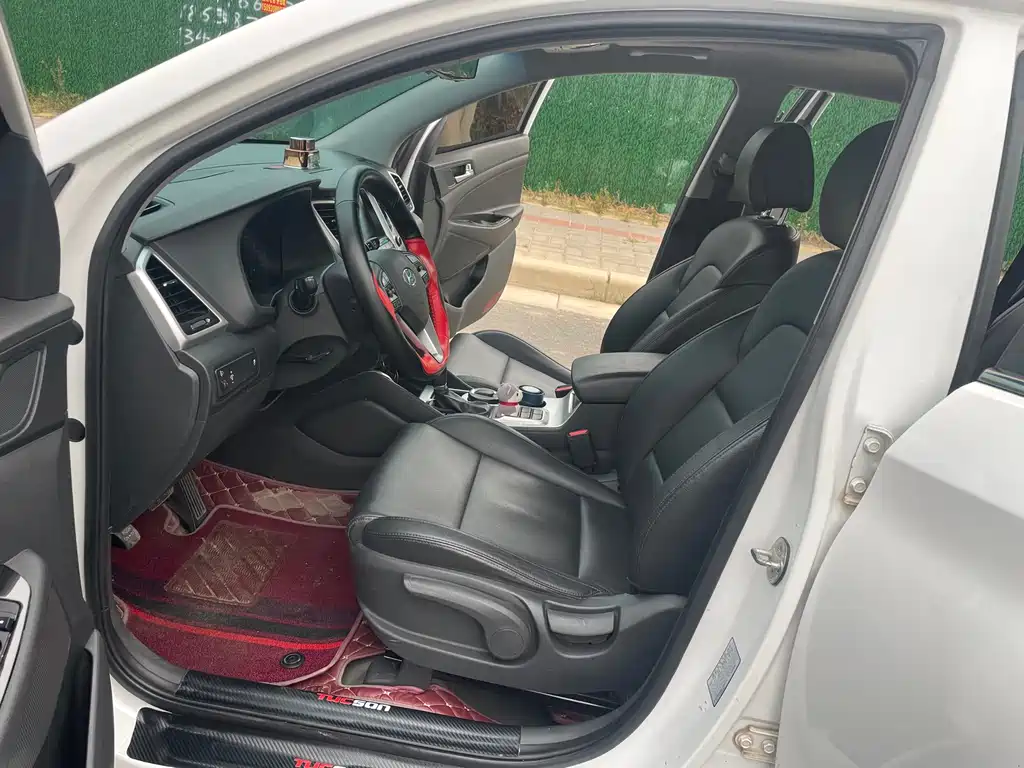Tucson 1.6 T DCT 2 WD Intelligent