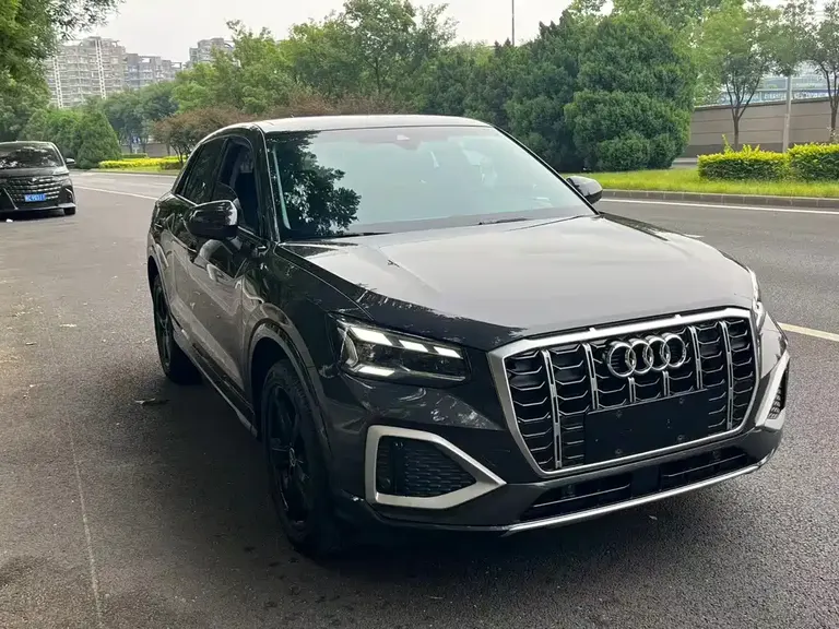 Audi Q2 L 35 TFSI Progressive Elegant