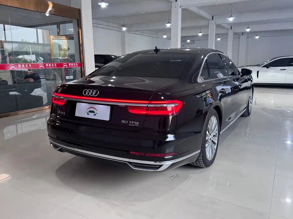 Audi A8 A8 L 50 TFSI quattro Luxury