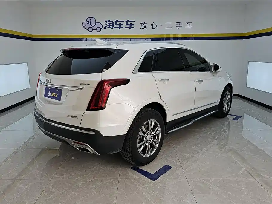 Cadillac XT5 28 T Luxury