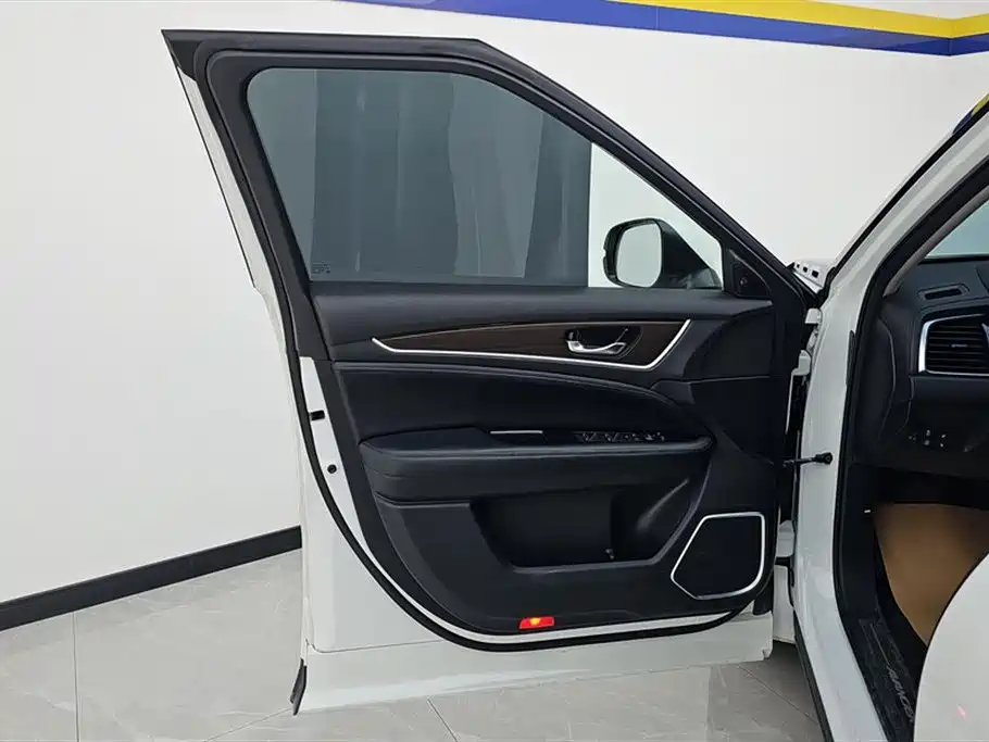 Avancier 240 TURBO 2 WD Elite