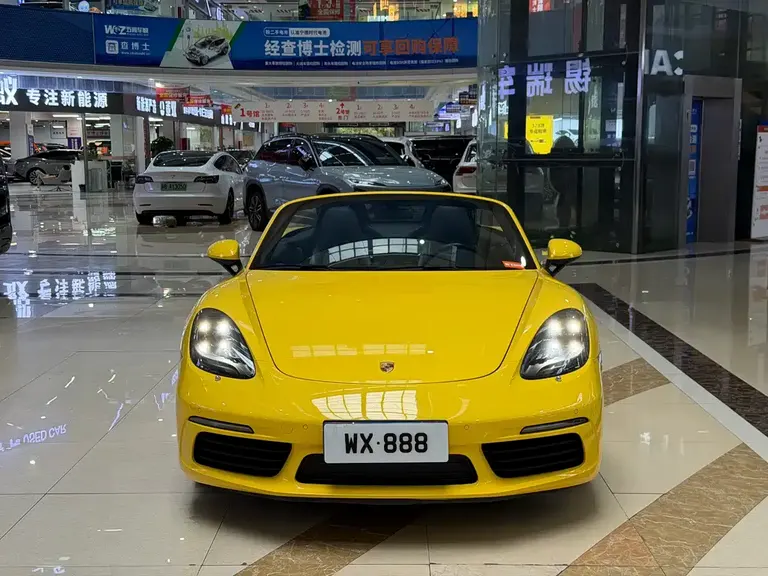 Porsche 718 Boxster 2.0 T