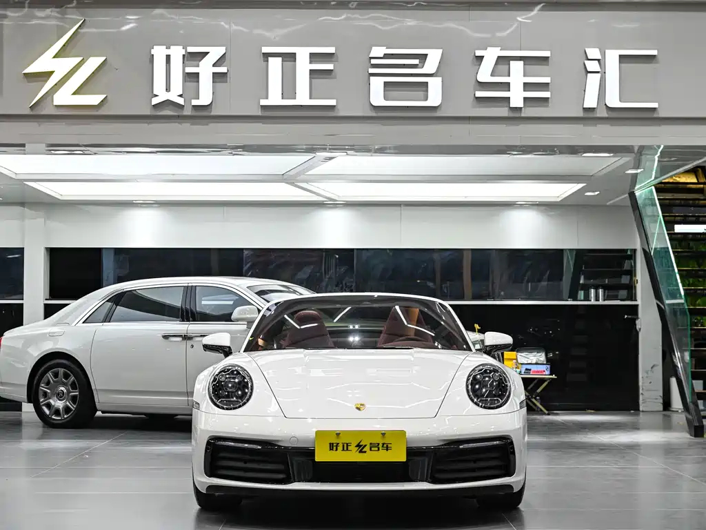 Porsche 911 Targa 4 3.0 T