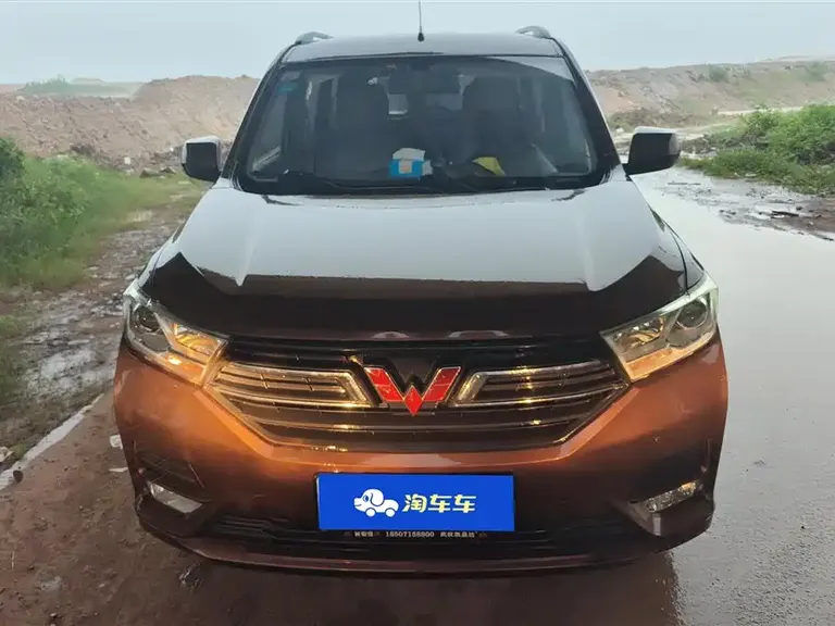 Wuling Hongguang S3 1.5 L Manual Comfort CN-V