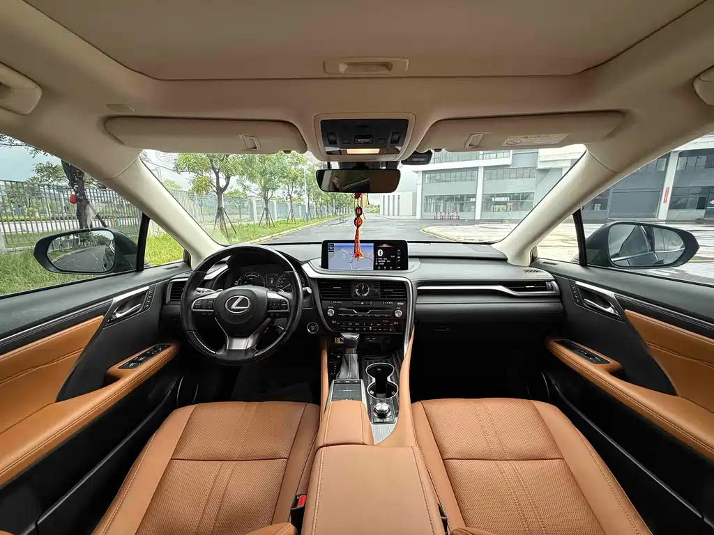 Lexus RX Facelift 450 hL 4 WD Distinguished 6-seat