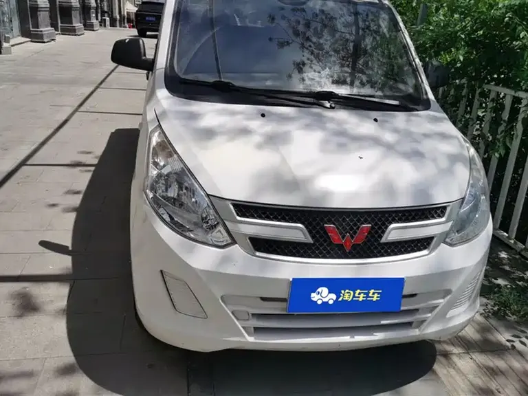 Wuling Rongguang V 五菱荣光V 2018款 1.5 L实用型