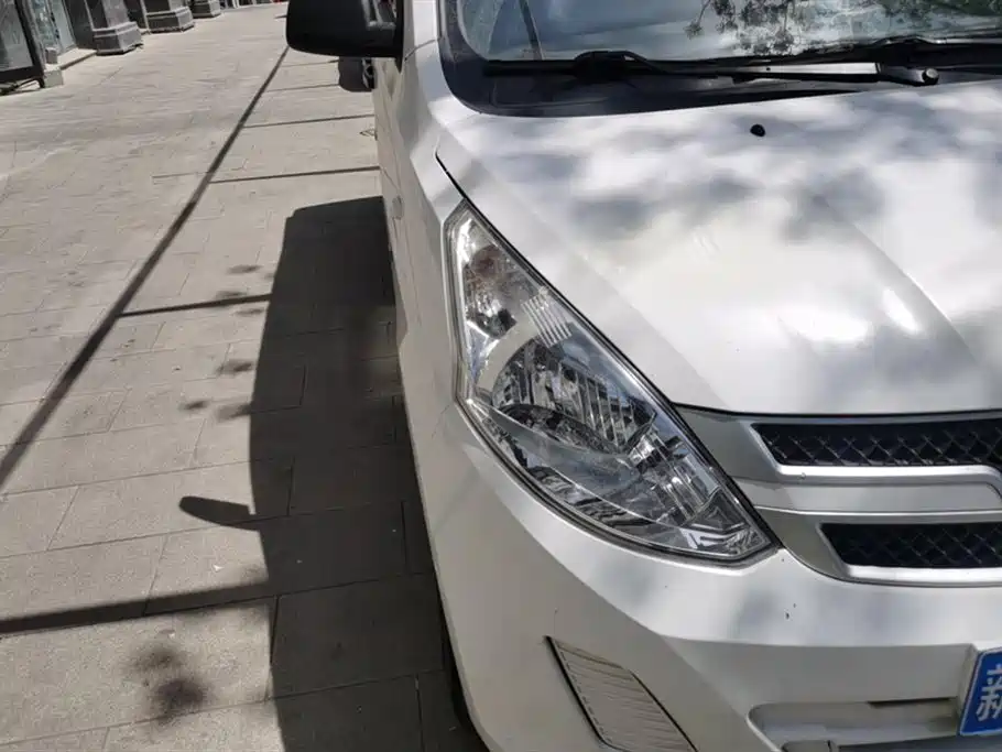 Wuling Rongguang V 五菱荣光V 2018款 1.5 L实用型