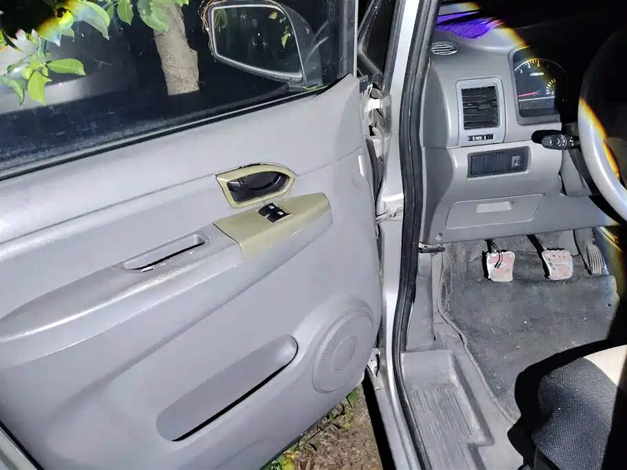 Shuaike 帅客 2011款 1.5 L 手动标准型5座 国IV