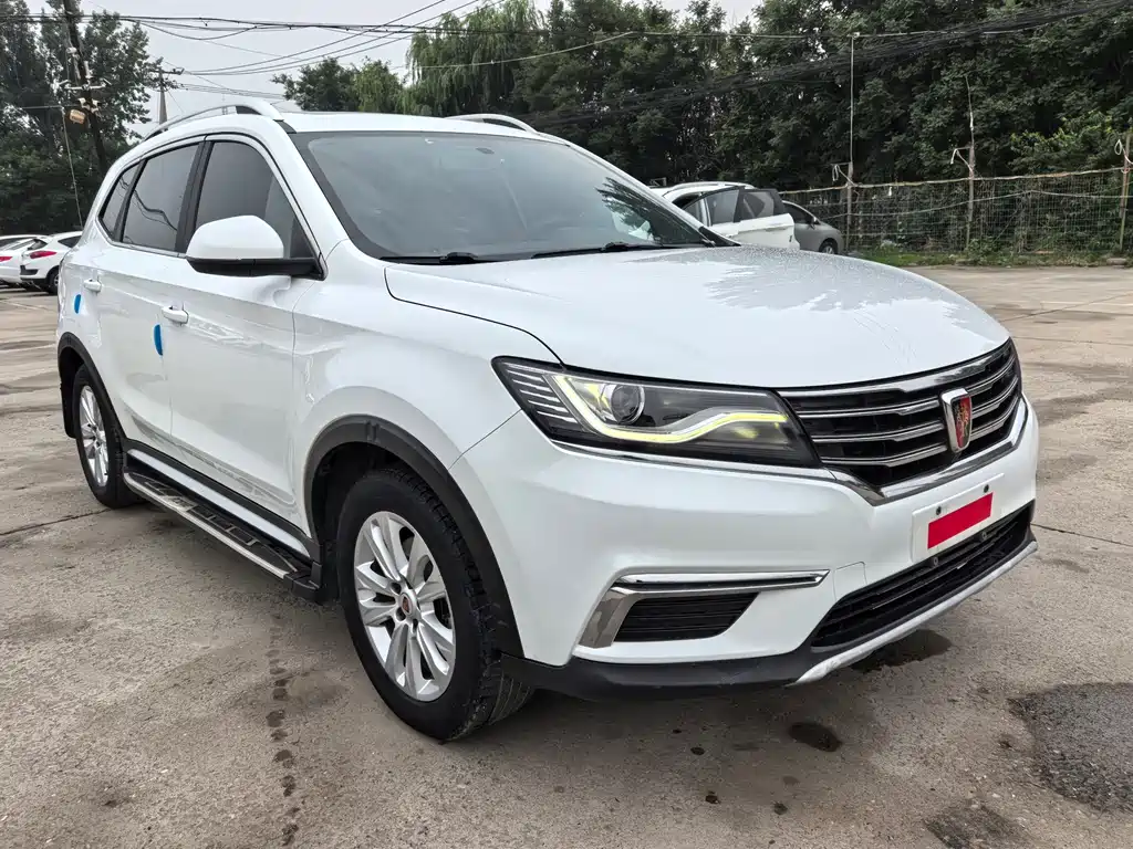 Roewe RX5 20 T 2 WD Manual Flagship