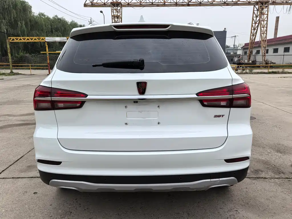 Roewe RX5 20 T 2 WD Manual Flagship