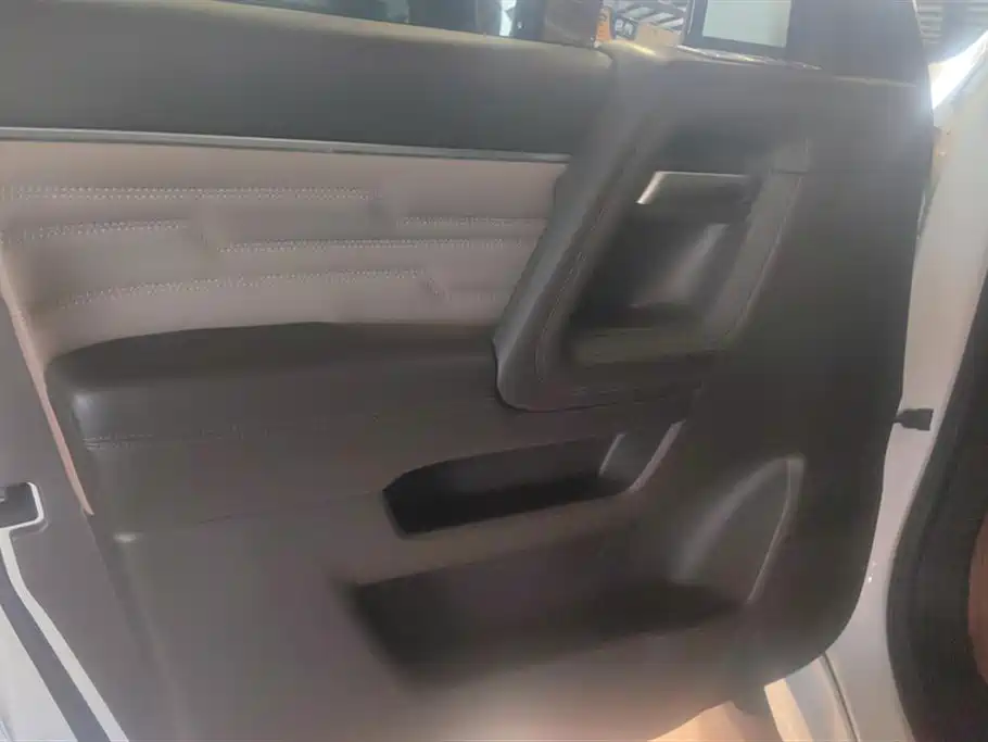 Beijing Offroad BJ60 2.0 T Thousand Miles 5-seat