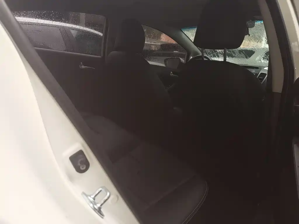 Kia K3 1.6 L Auto GLS