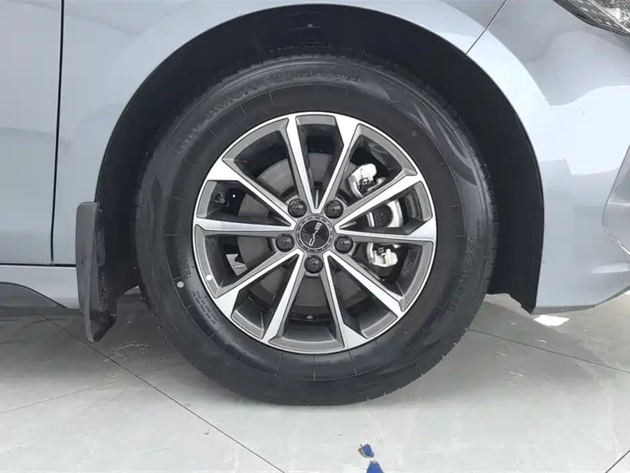 Destroyer 05 Glory DM-i 55 KM Luxury