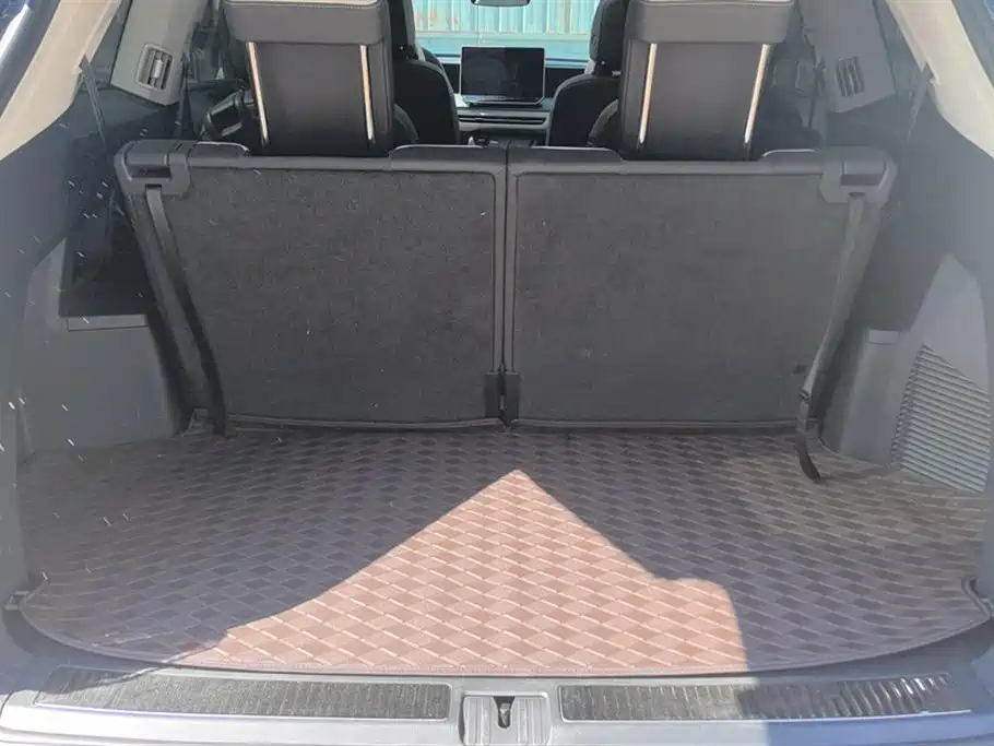 Talagon 450 TSI 4 WD Flagship 6-seat