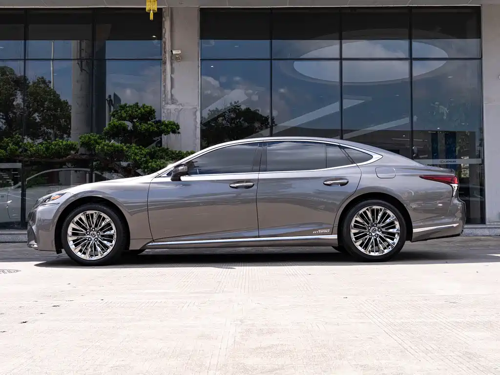 Lexus LS 500 h Executive CN-VI